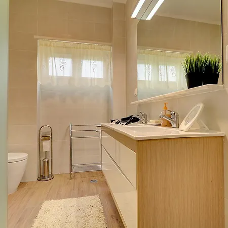 Casa De Benfica * Lisbon